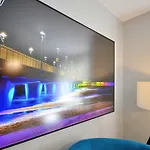 Luxury Marina Apartment